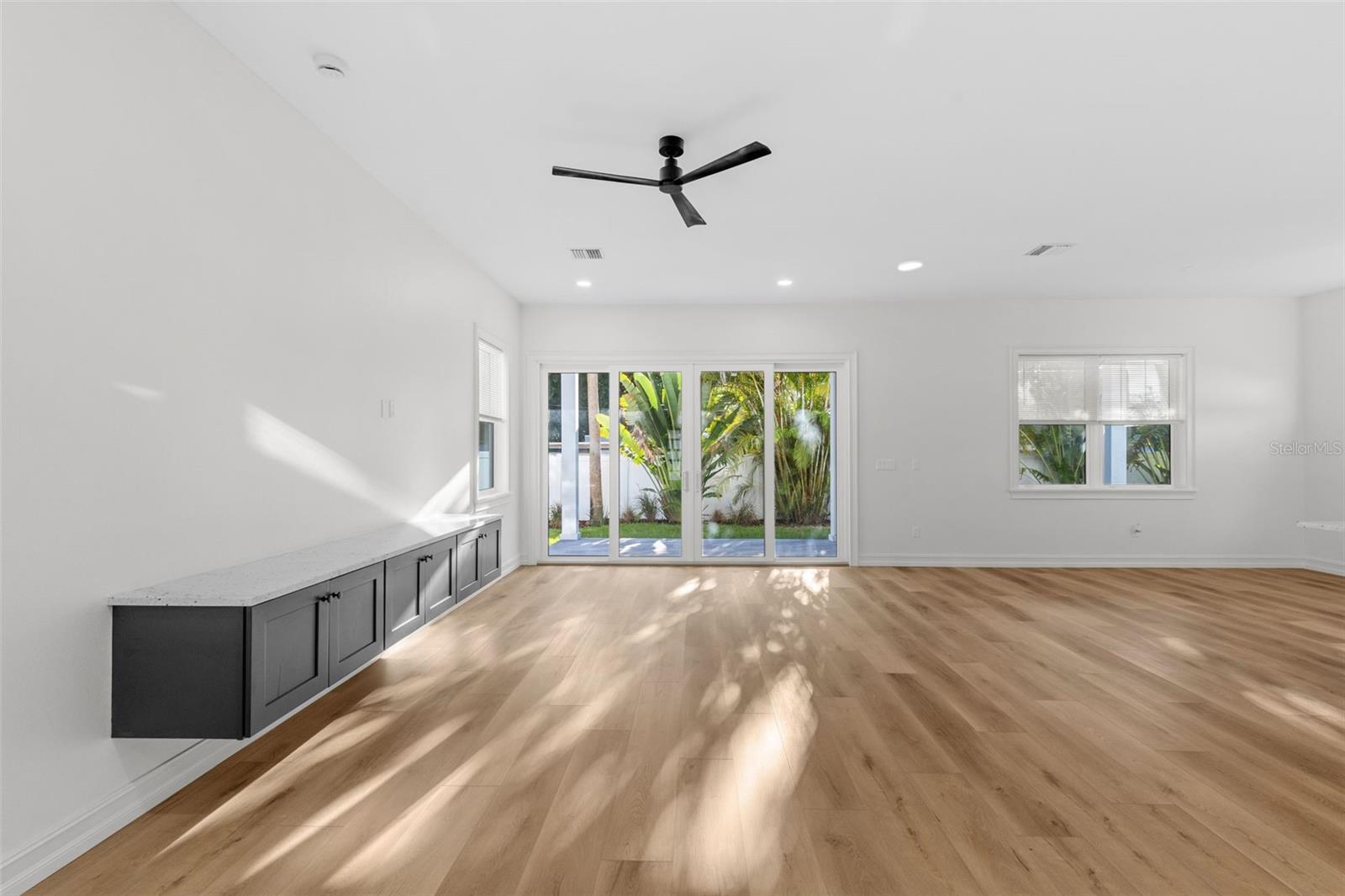 Image 9 of 48 For 3801 71st Street N