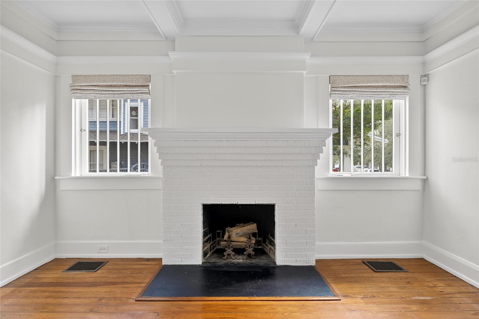 Image 12 of 100 For 3003 Harbor View Ave Avenue