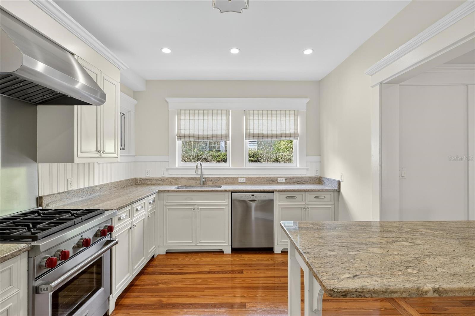 Image 28 of 100 For 3003 Harbor View Ave Avenue