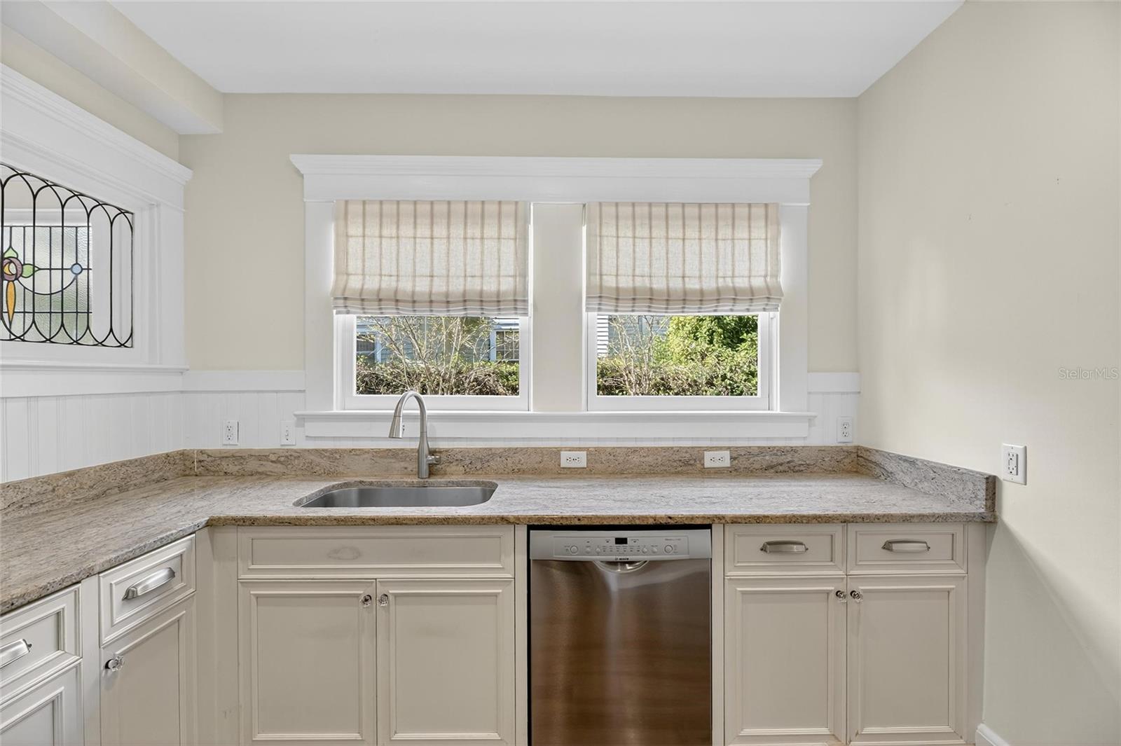 Image 34 of 100 For 3003 Harbor View Ave Avenue