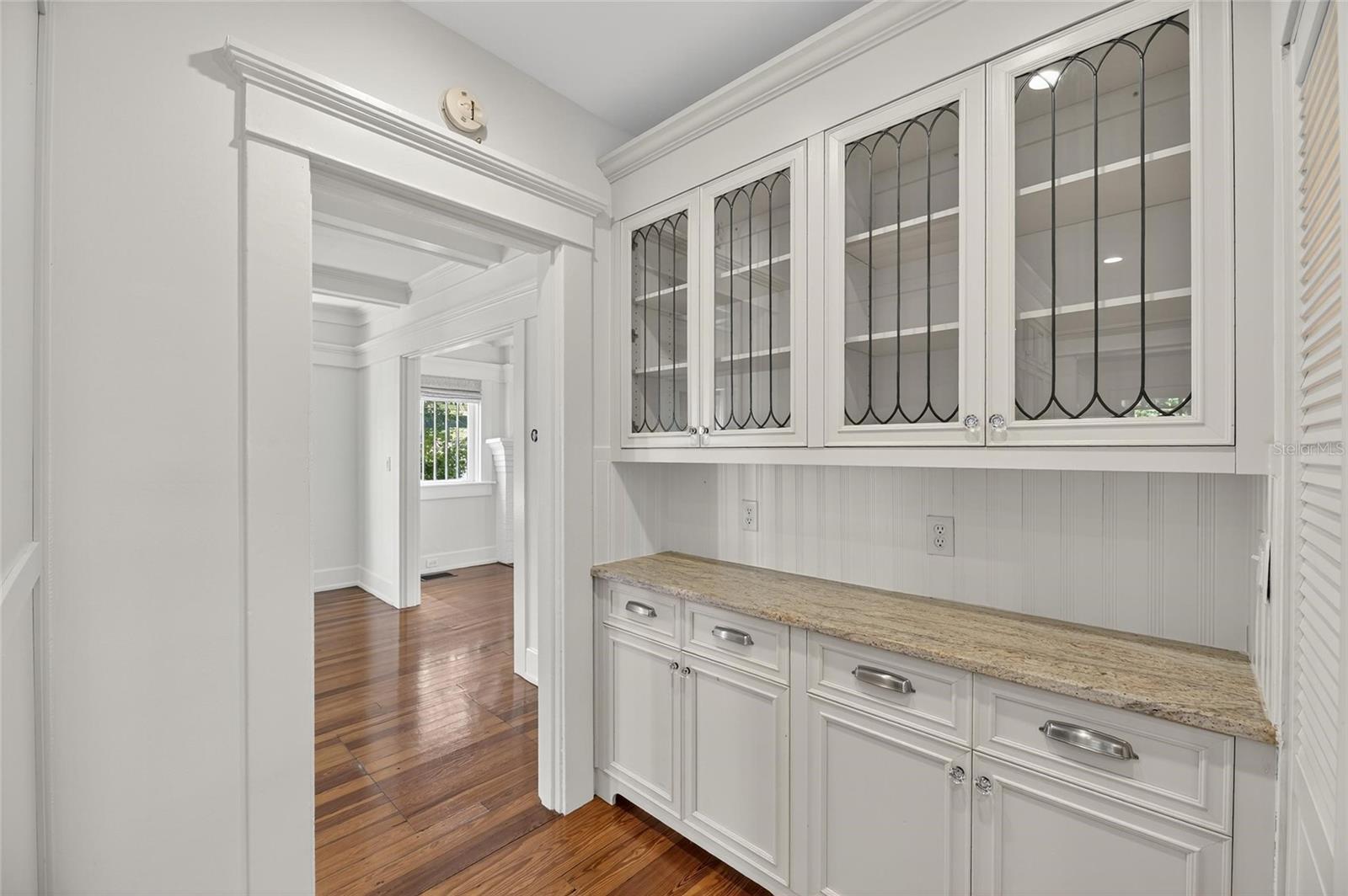 Image 35 of 100 For 3003 Harbor View Ave Avenue