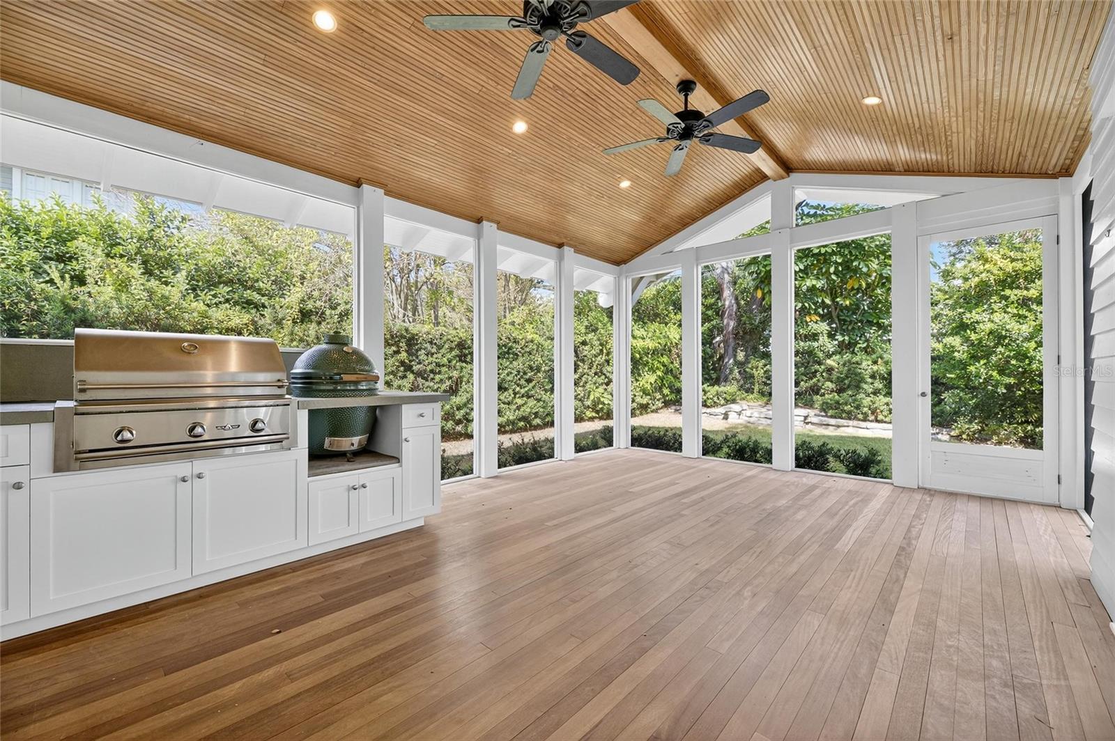 Image 39 of 100 For 3003 Harbor View Ave Avenue