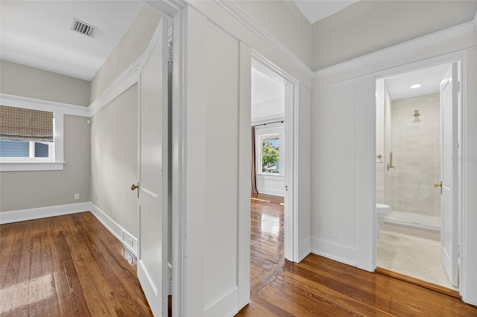 Image 45 of 100 For 3003 Harbor View Ave Avenue