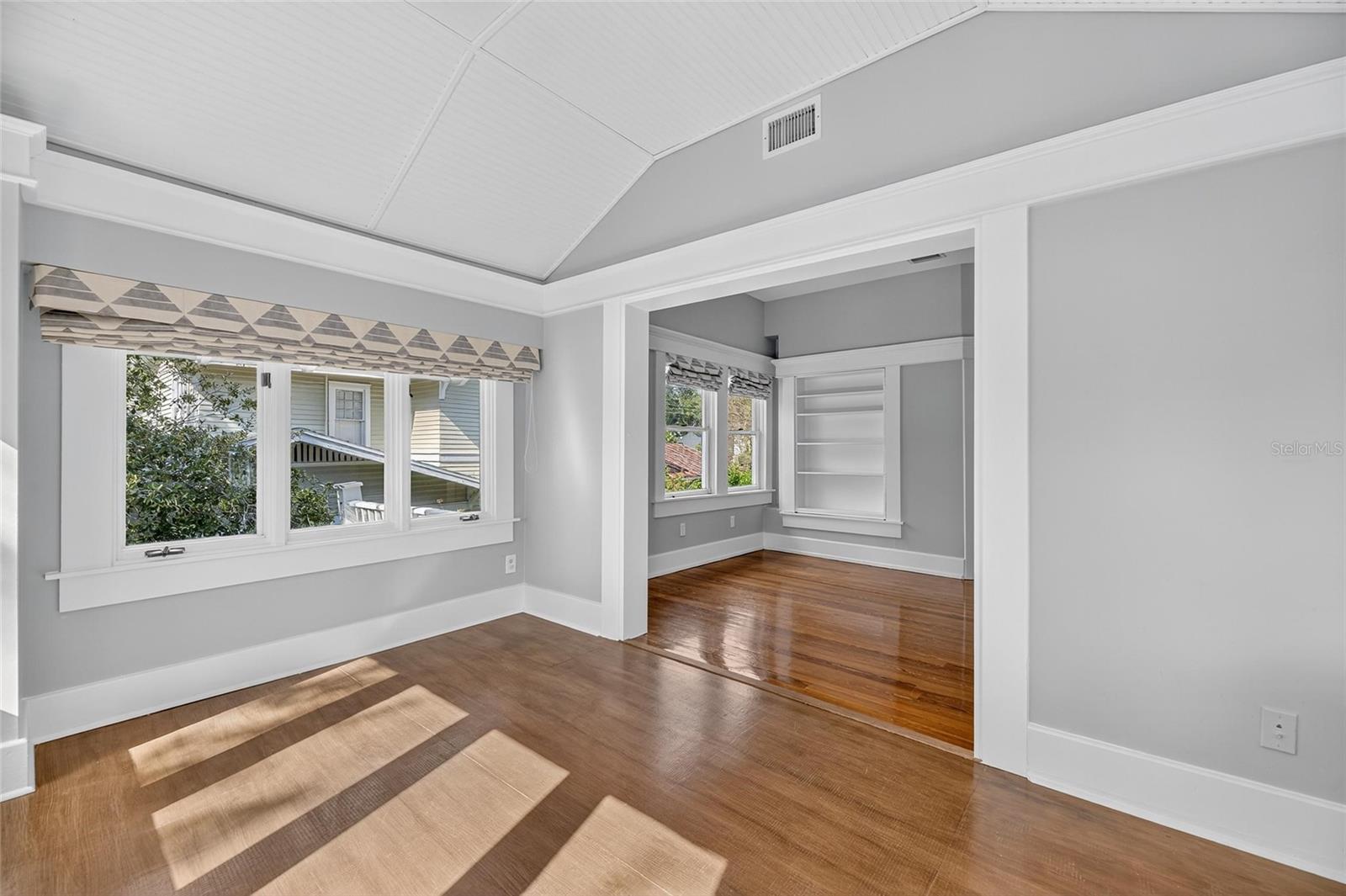 Image 53 of 100 For 3003 Harbor View Ave Avenue