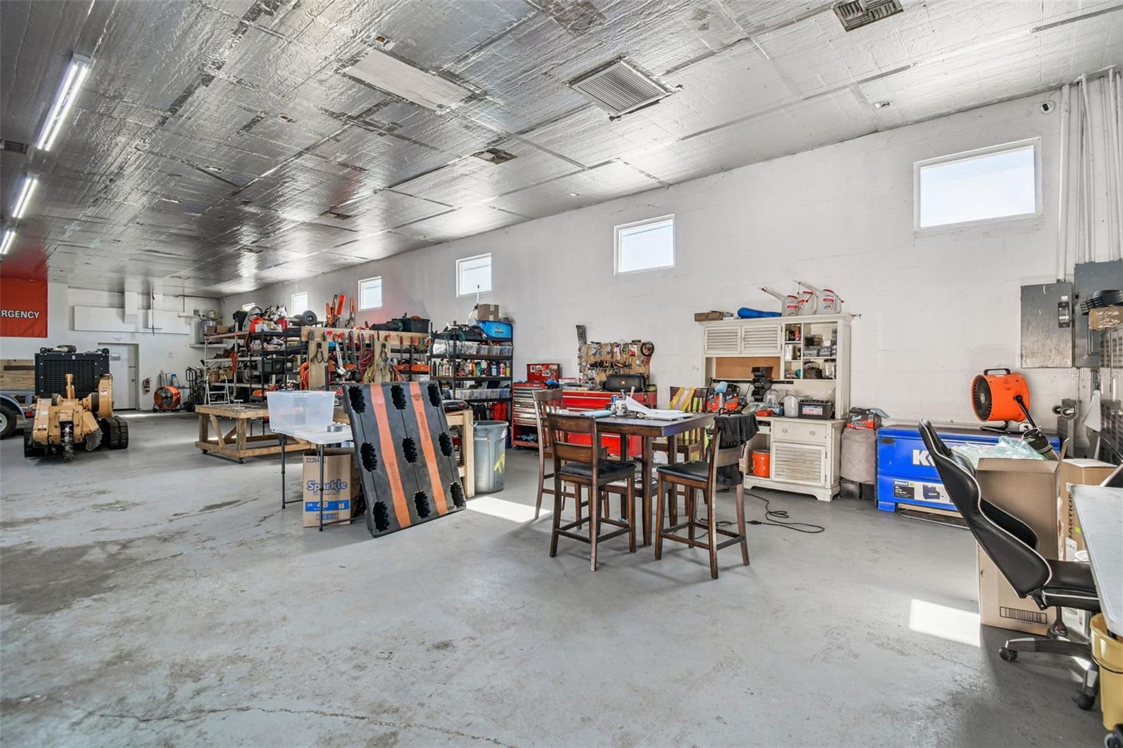 Image 29 of 31 For 6010 Wall Street