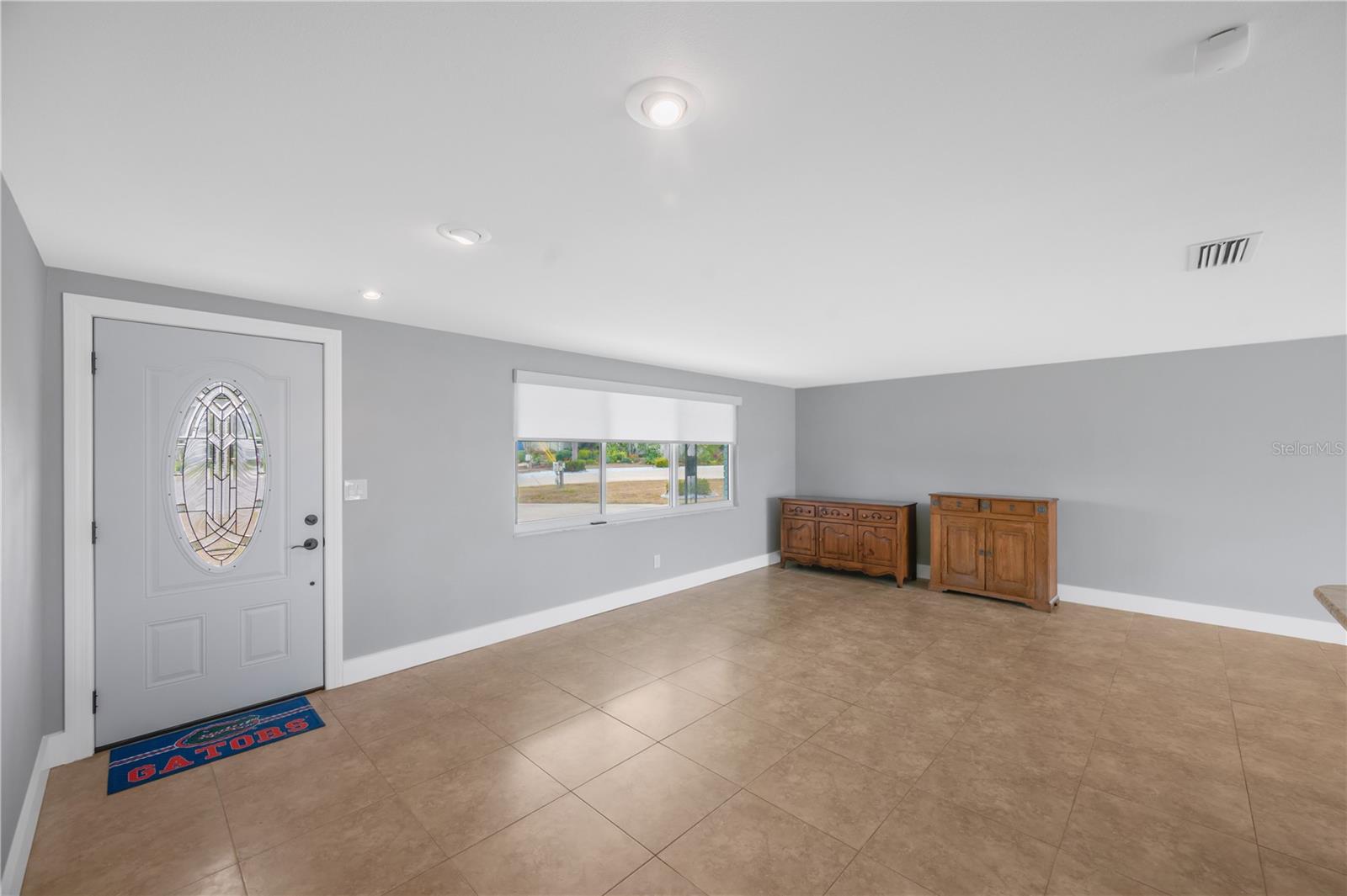 Image 10 of 37 For 827 Blue Heron Boulevard