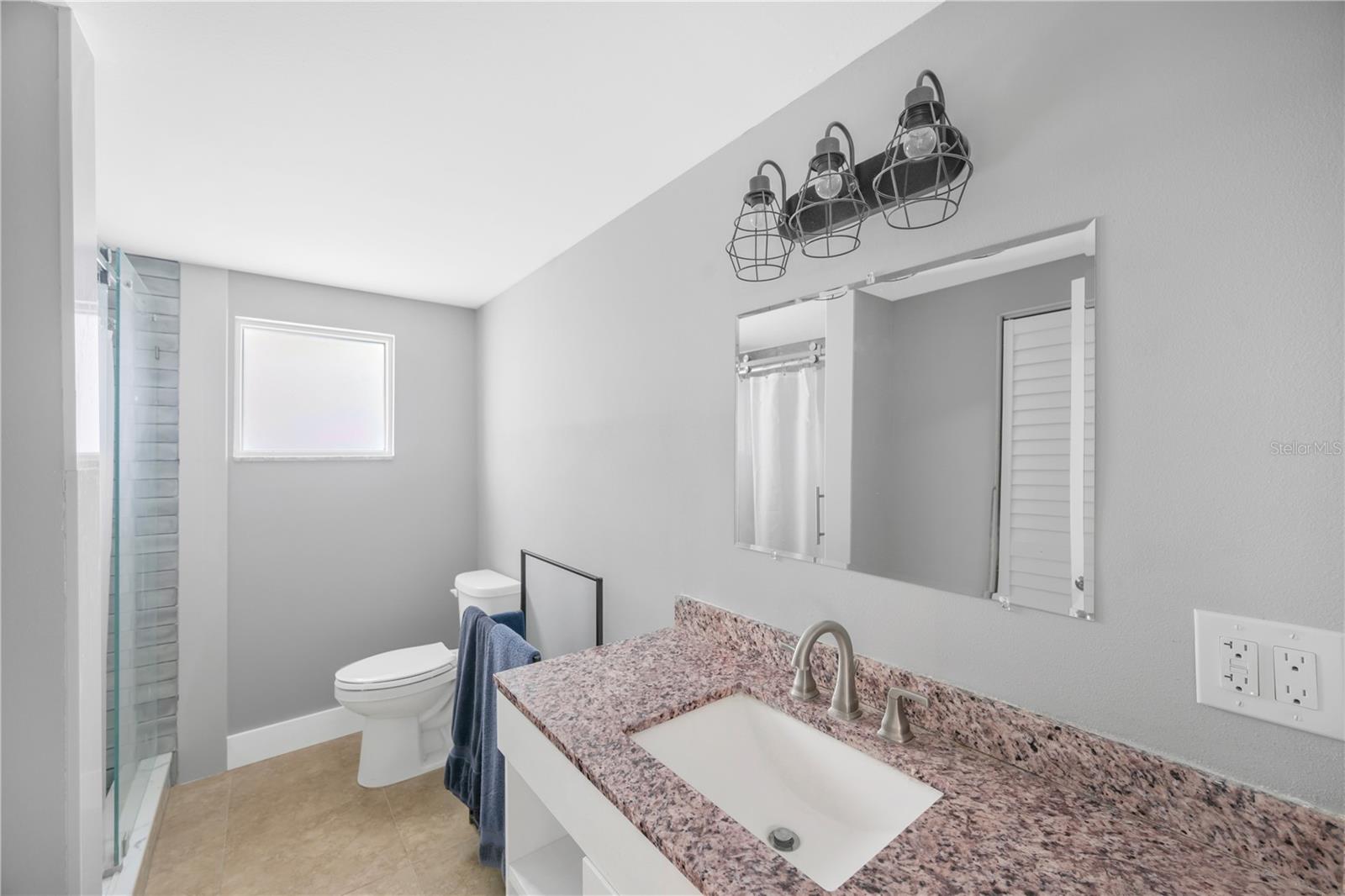 Image 12 of 37 For 827 Blue Heron Boulevard