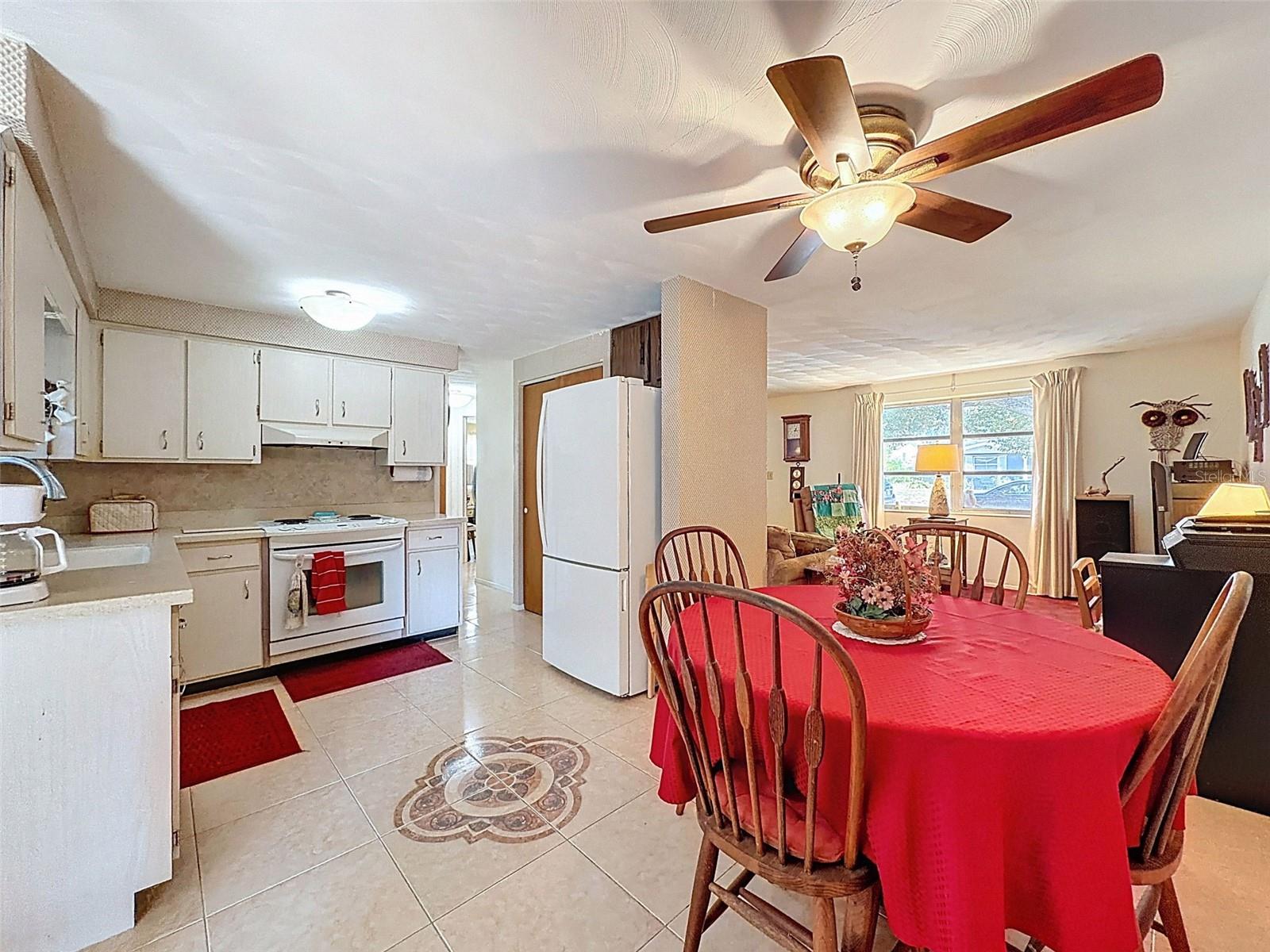 Image 4 of 17 For 5031 Overlook Drive