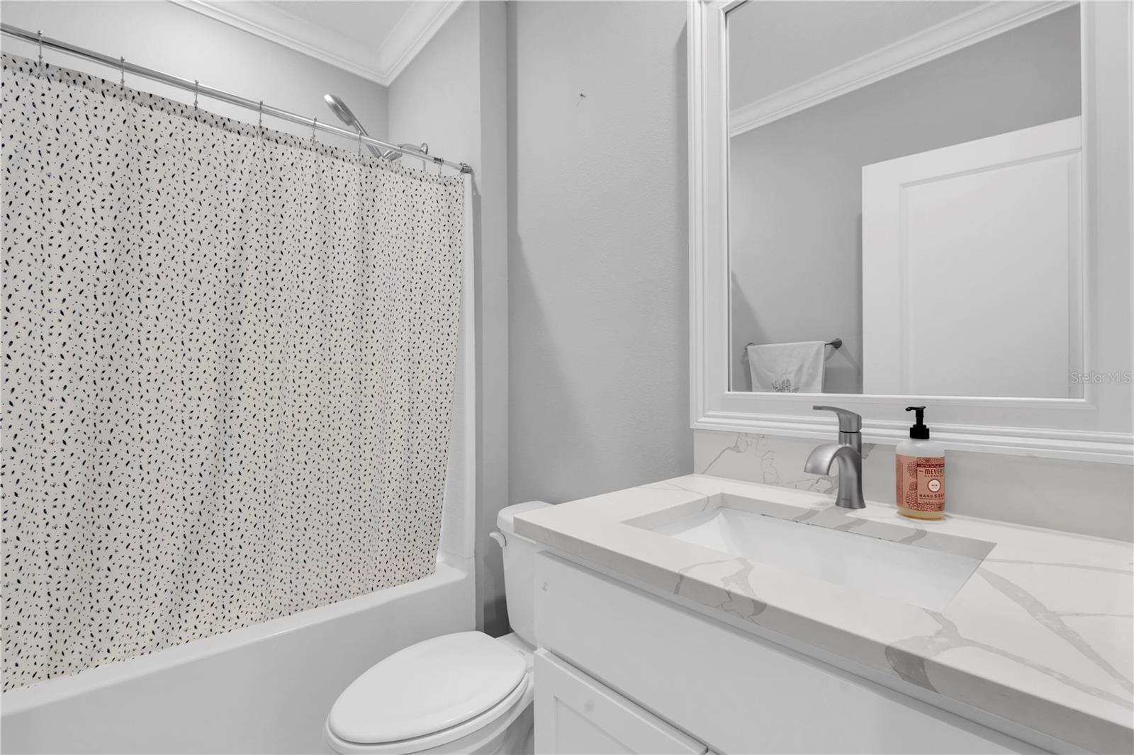 Image 21 of 42 For 31130 Penny Surf Loop