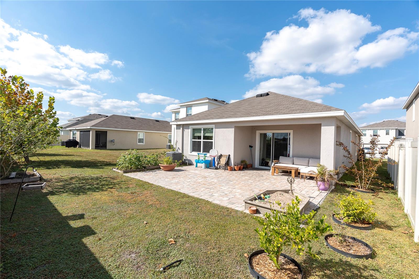 Image 26 of 42 For 31130 Penny Surf Loop