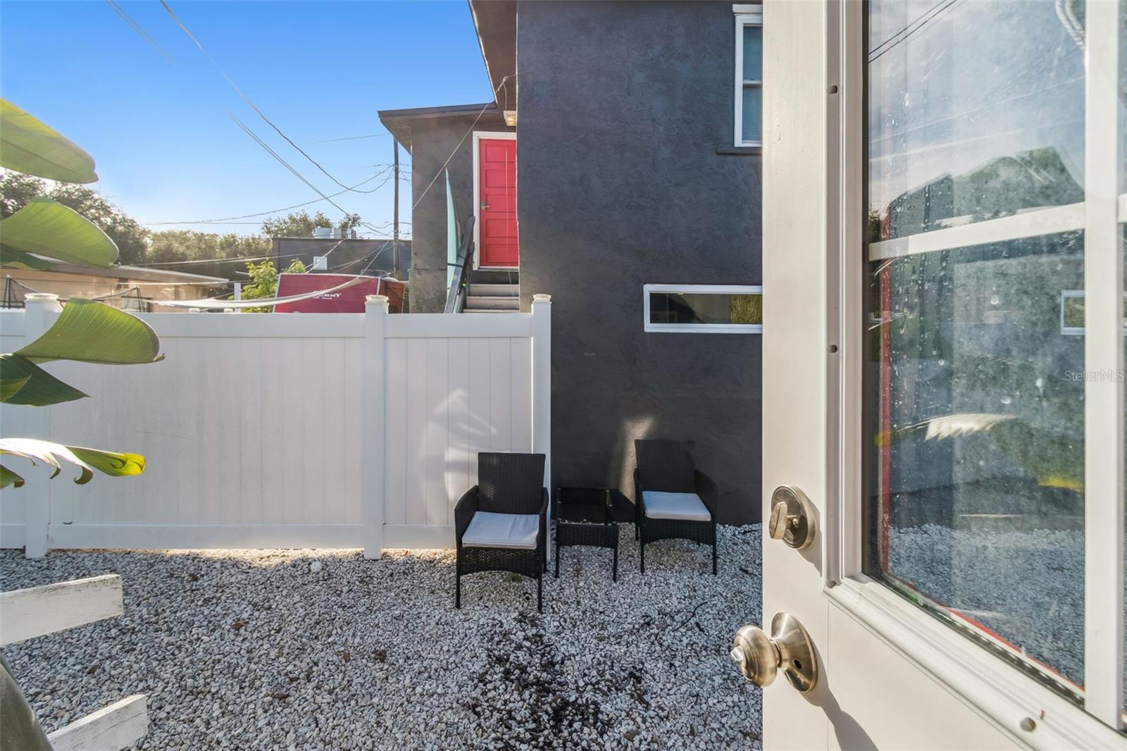 Image 29 of 63 For 1034 Queen Street N