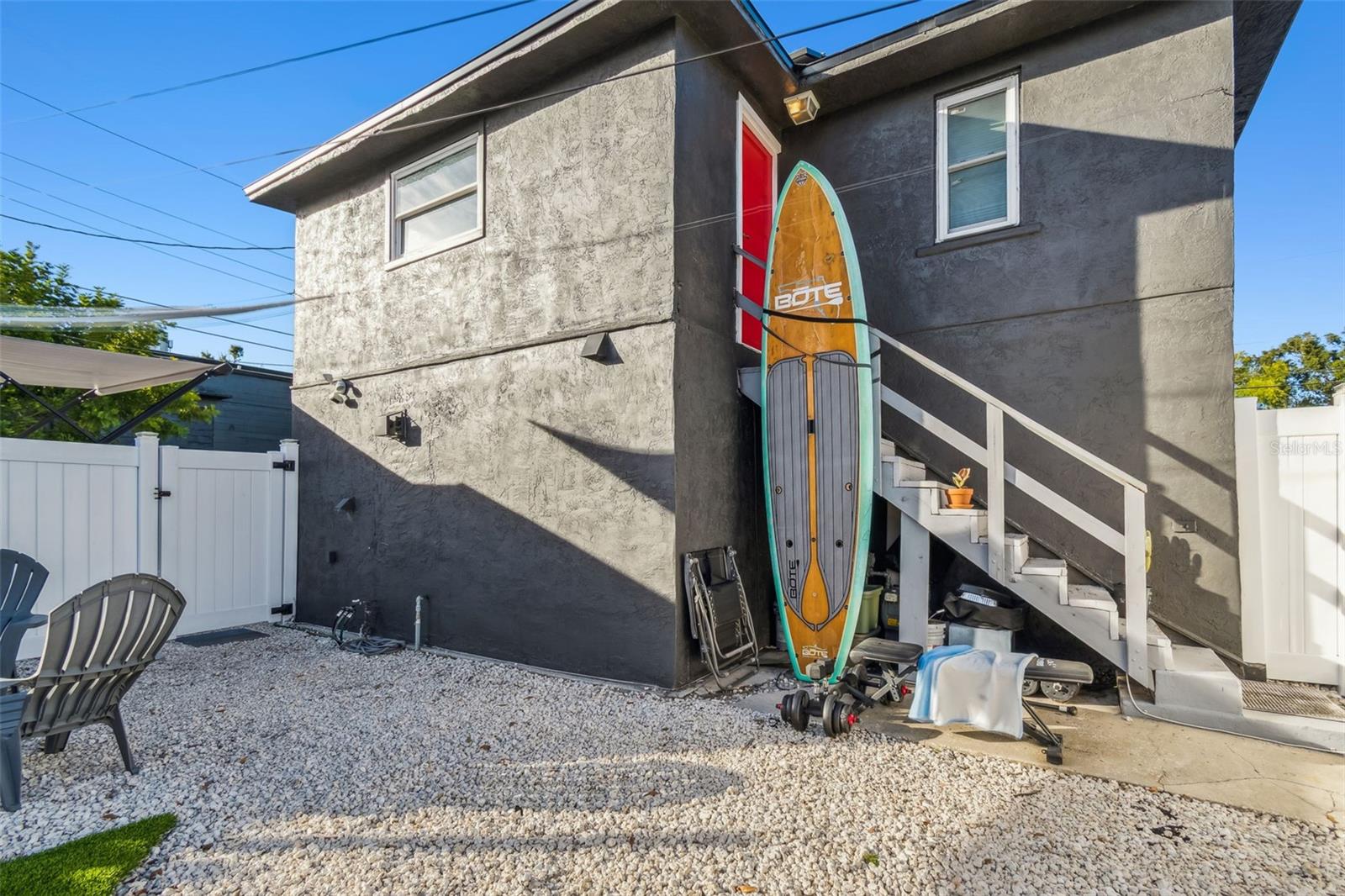 Image 34 of 63 For 1034 Queen Street N