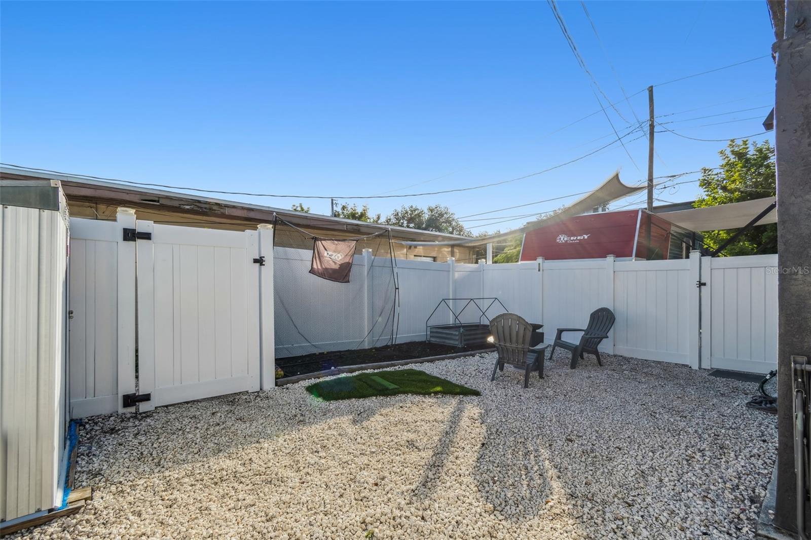 Image 35 of 63 For 1034 Queen Street N