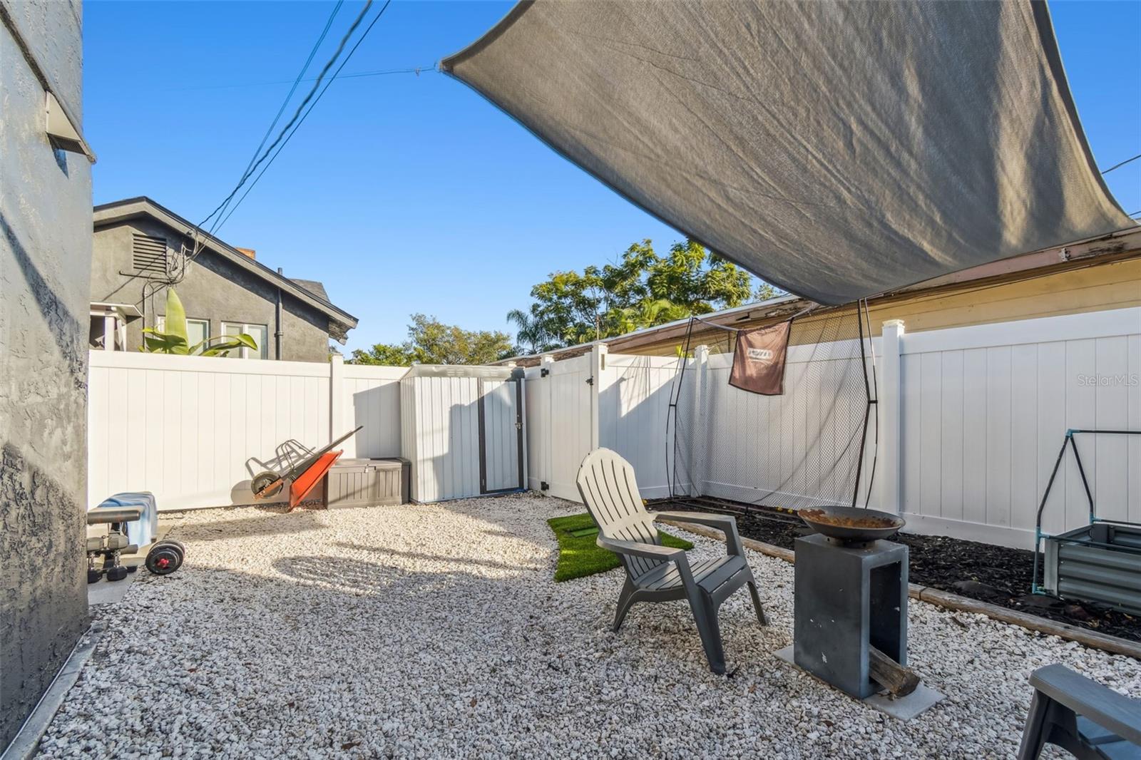 Image 36 of 63 For 1034 Queen Street N