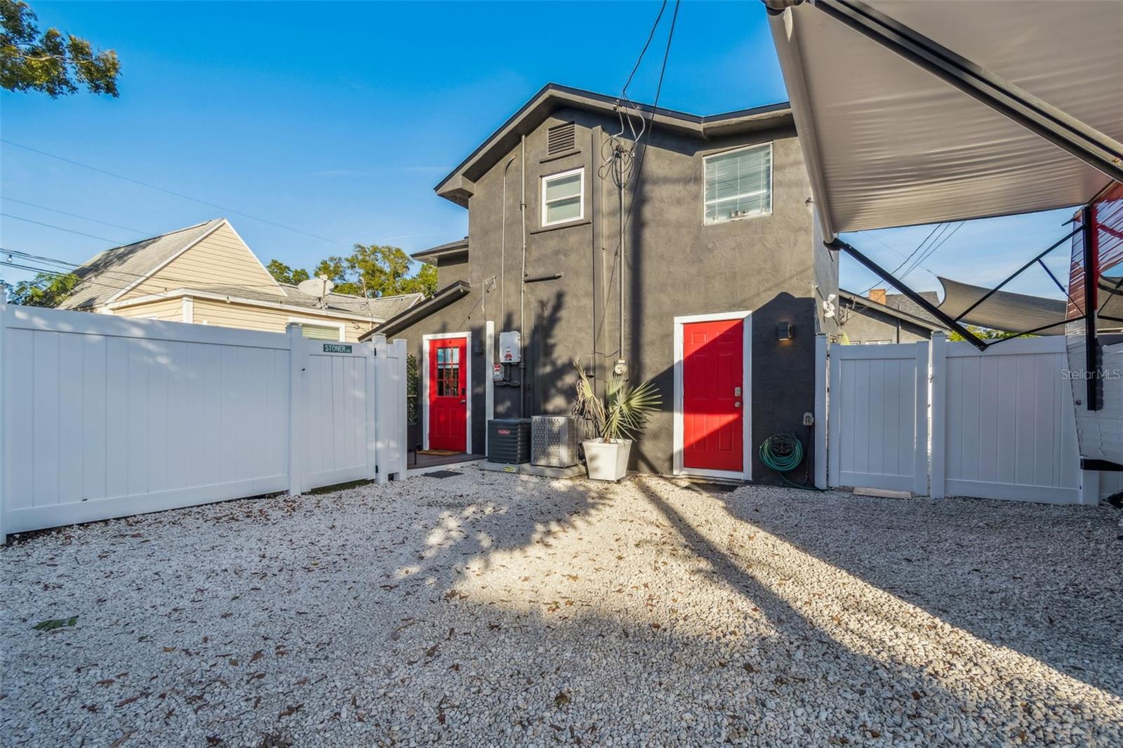 Image 41 of 63 For 1034 Queen Street N