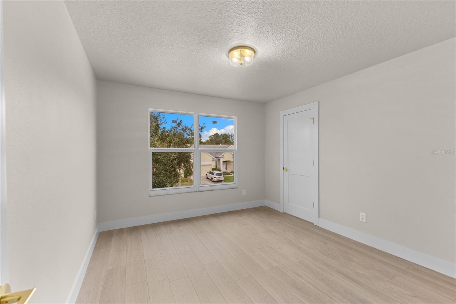 Image 19 of 34 For 4242 Ellinwood Boulevard