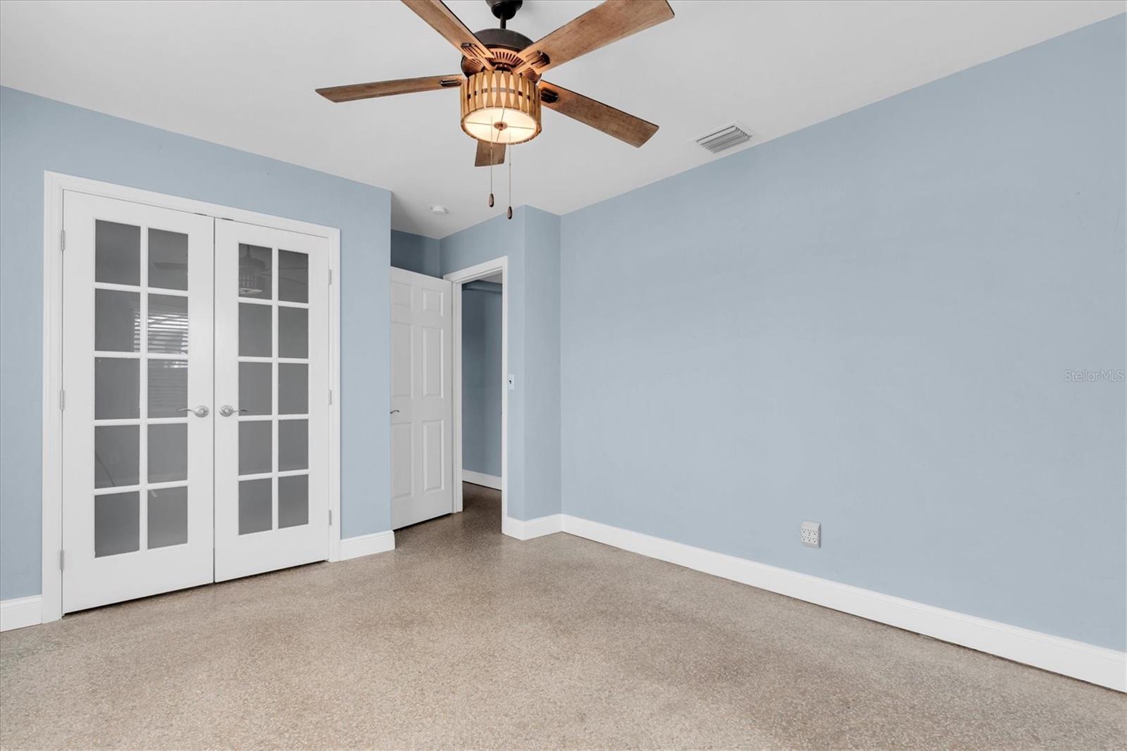 Image 12 of 28 For 5619 23rd Avenue S