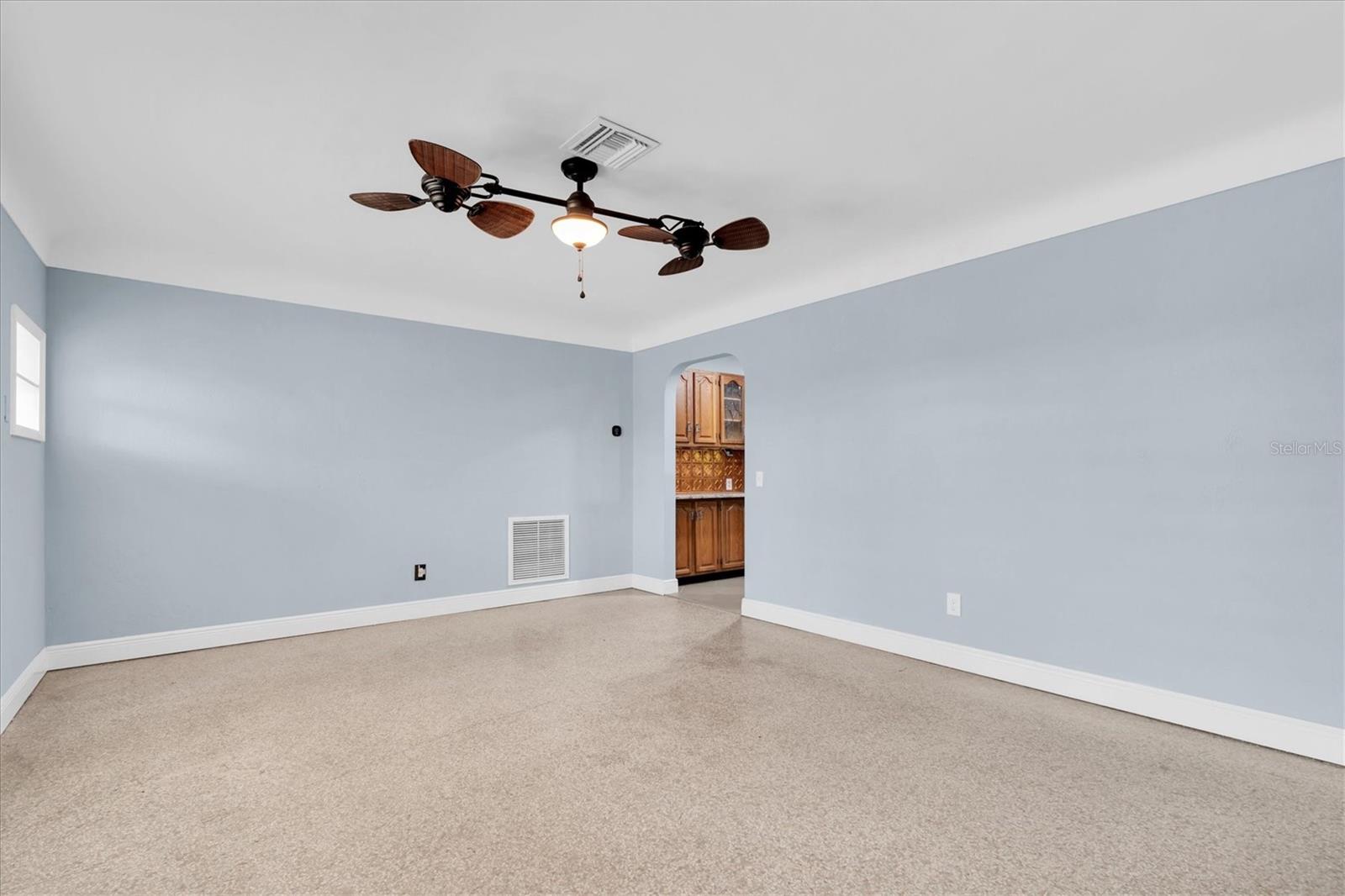 Image 5 of 28 For 5619 23rd Avenue S