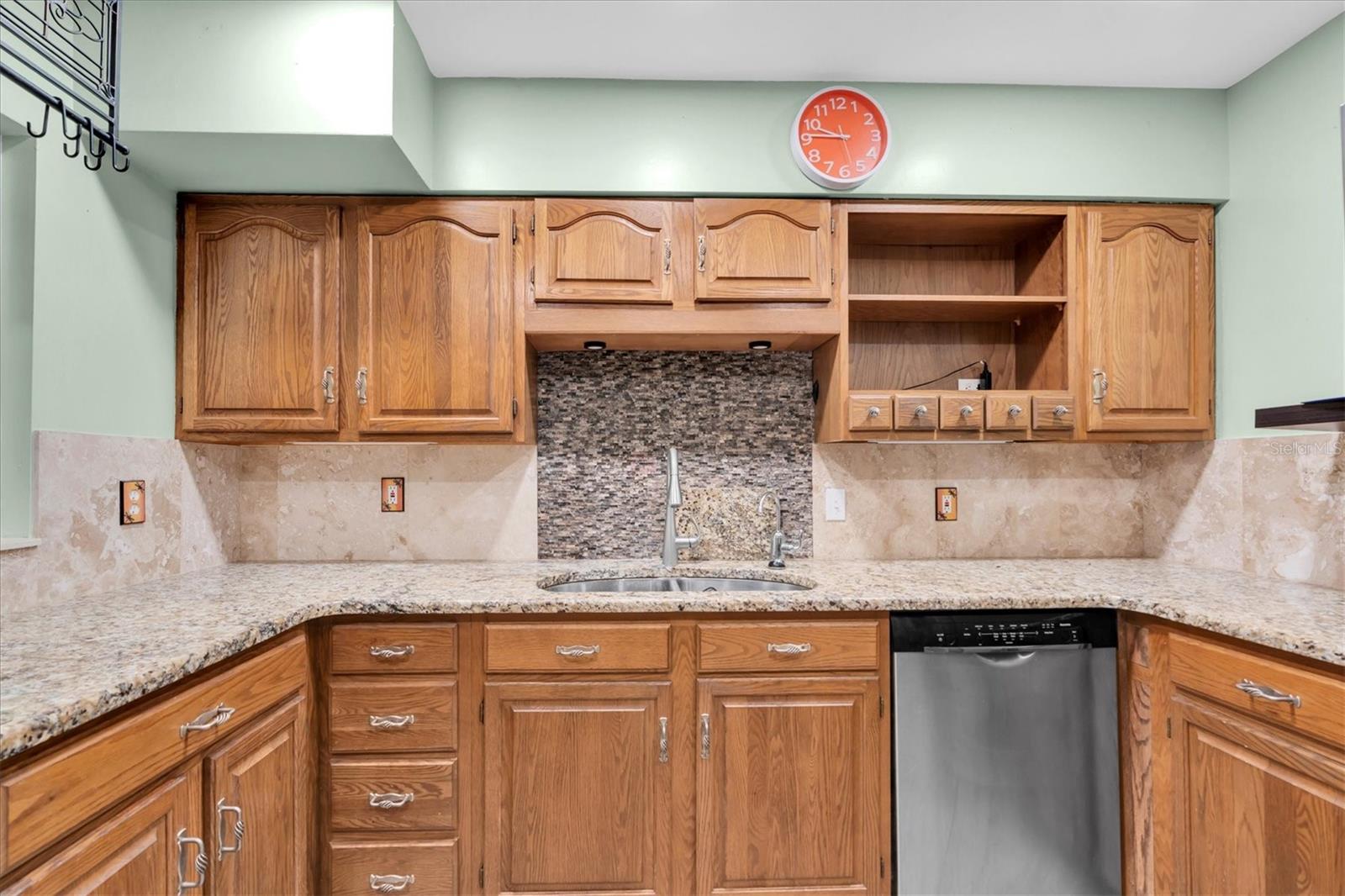 Image 9 of 28 For 5619 23rd Avenue S