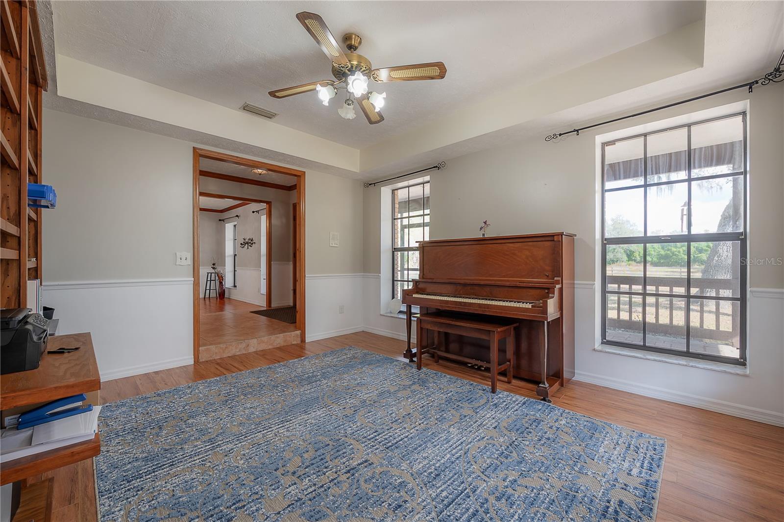 Image 11 of 79 For 9826 Gallagher Road