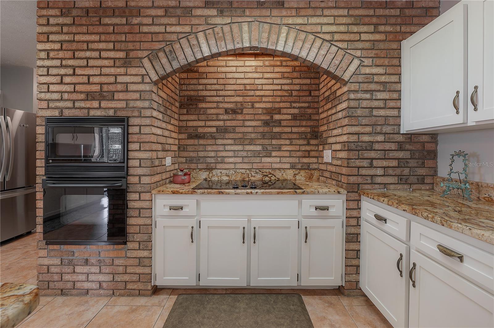 Image 17 of 79 For 9826 Gallagher Road