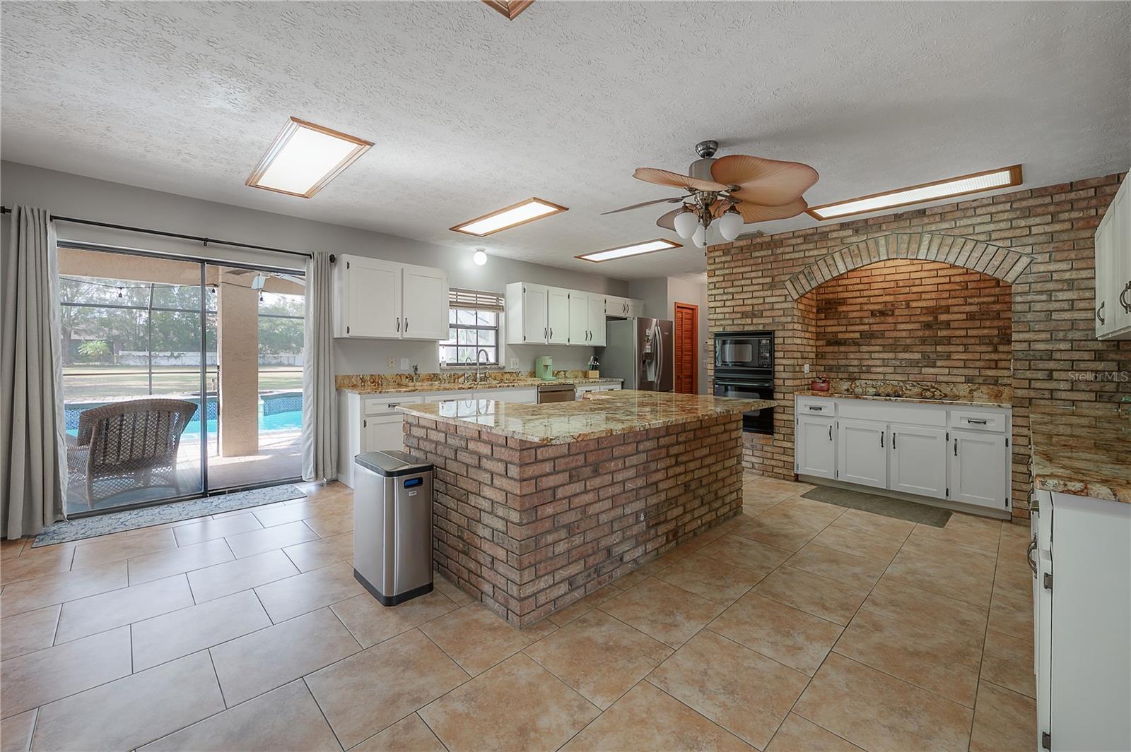 Image 20 of 79 For 9826 Gallagher Road