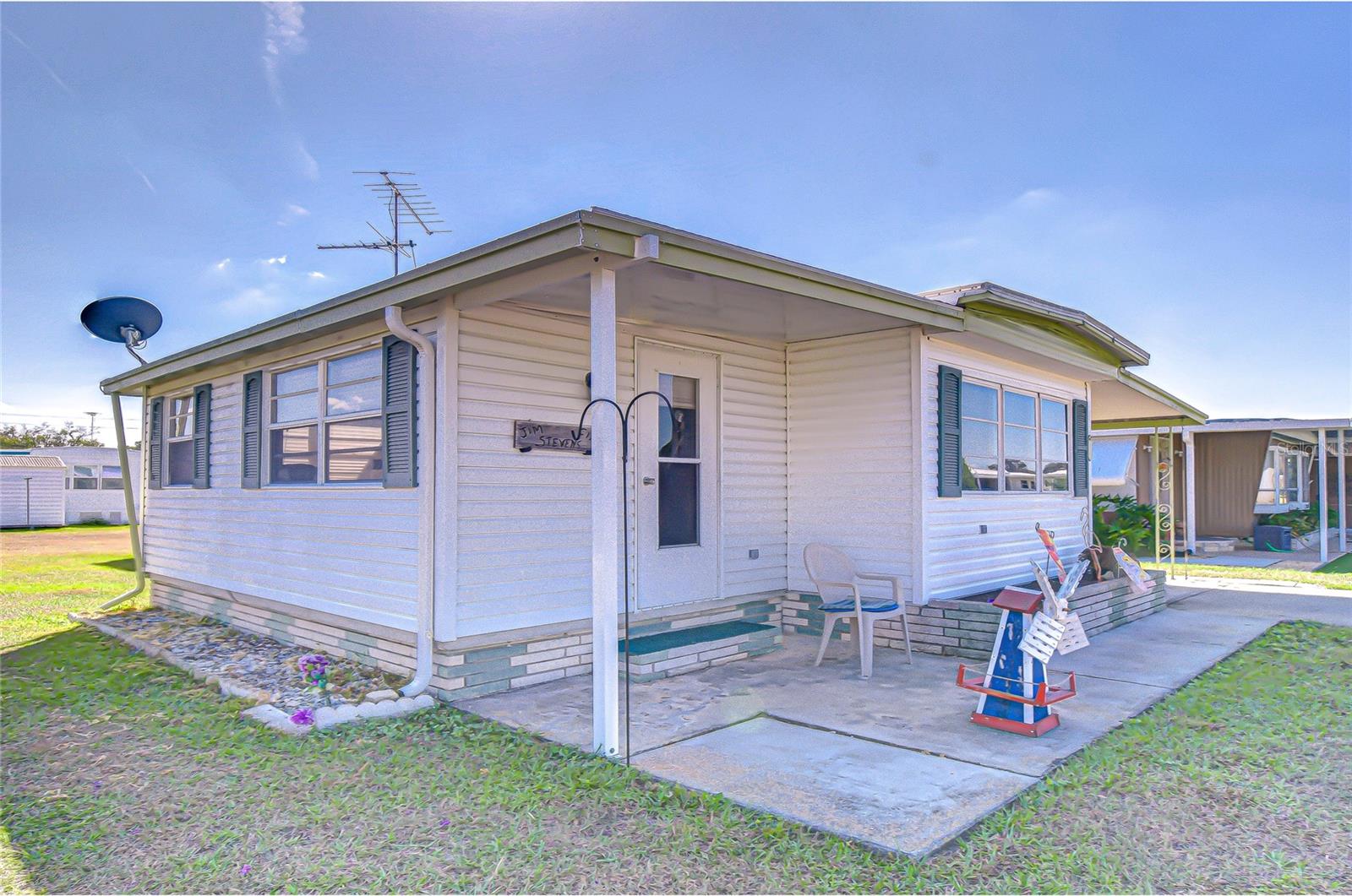 Image 4 of 24 For 35132 Zephyr Shores Drive