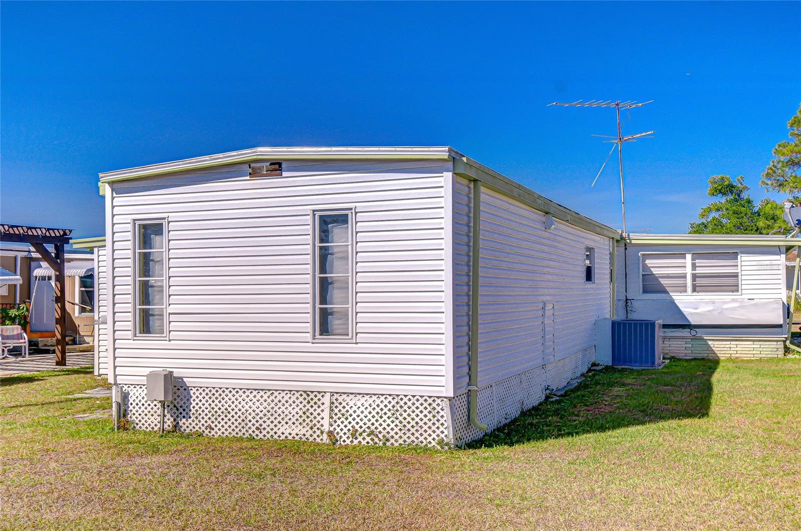 Image 6 of 24 For 35132 Zephyr Shores Drive