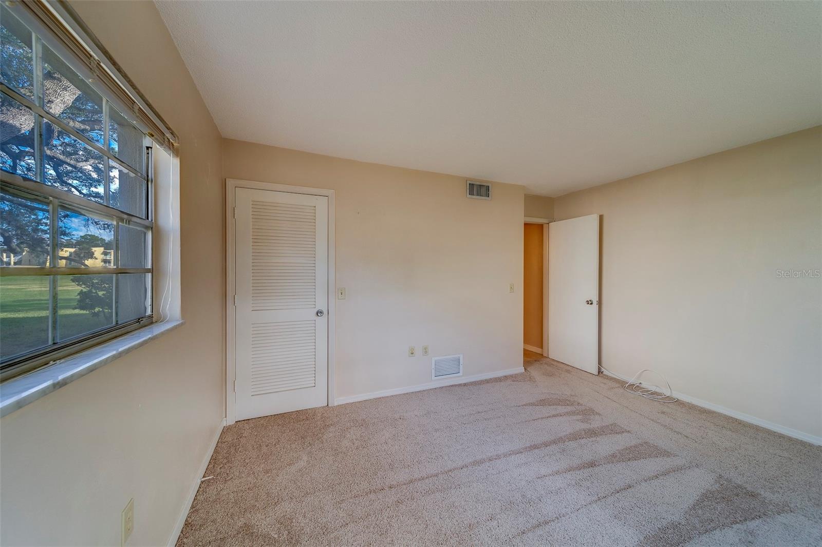 Image 15 of 50 For 69 Country Club Drive