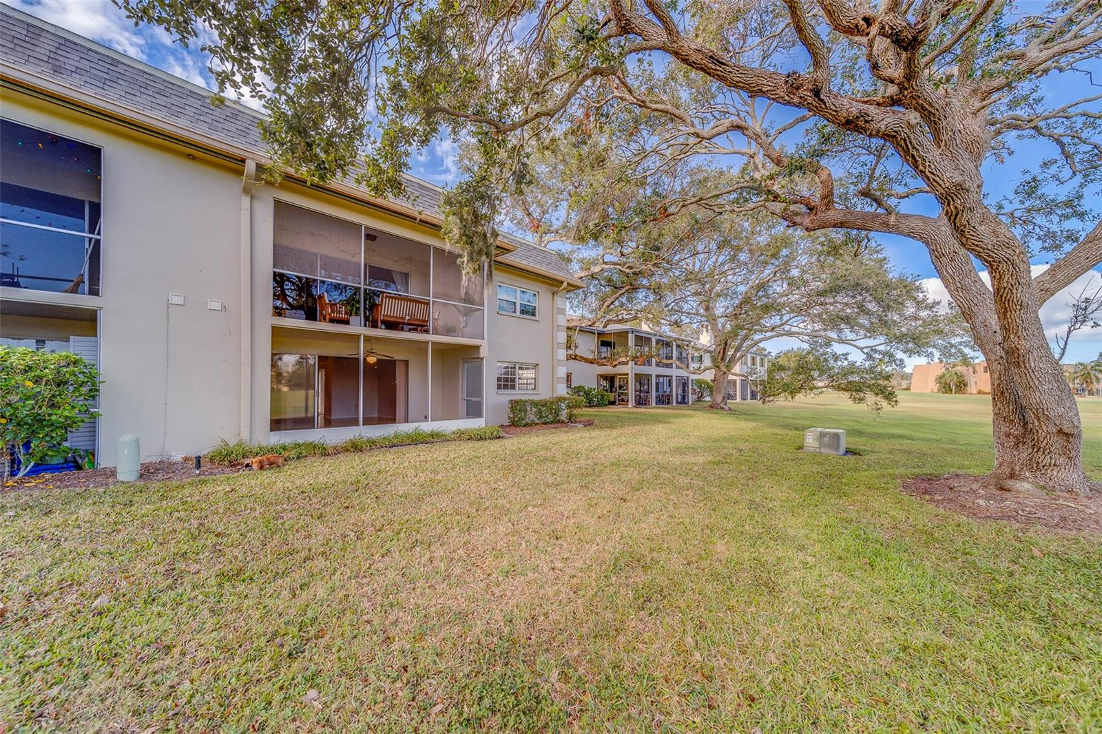 Image 35 of 50 For 69 Country Club Drive