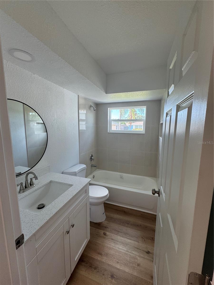 Image 13 of 25 For 9901 Aquarius Drive 8