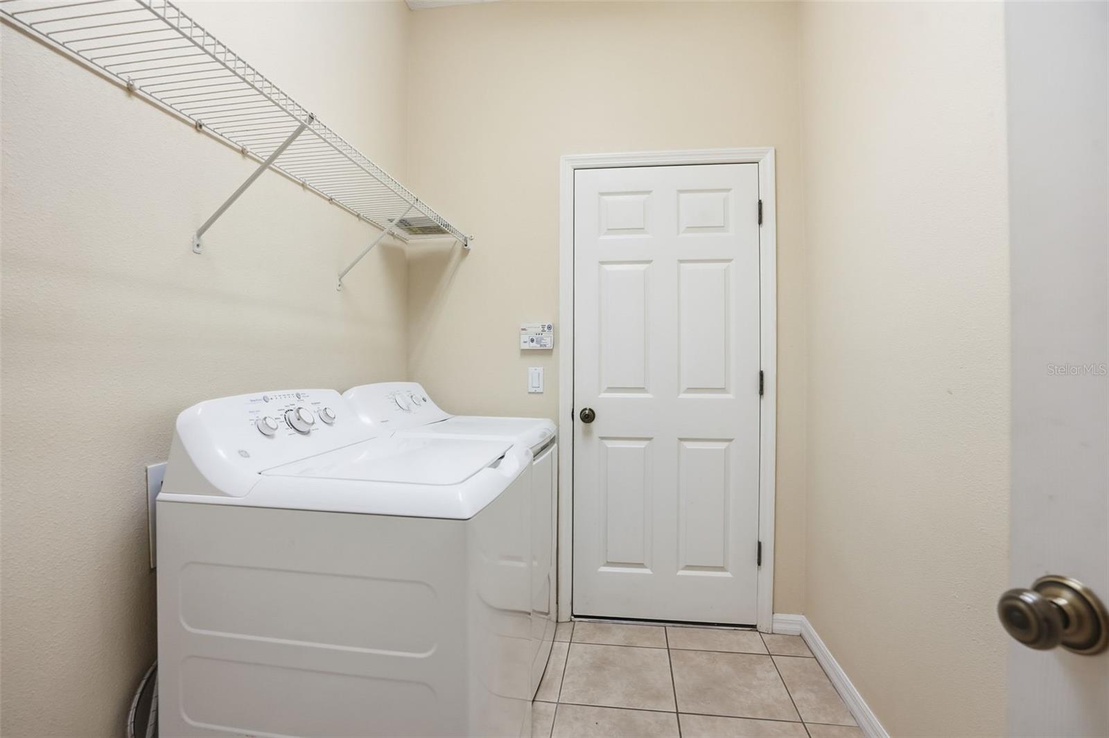 Image 22 of 36 For 6431 Wingspan Way