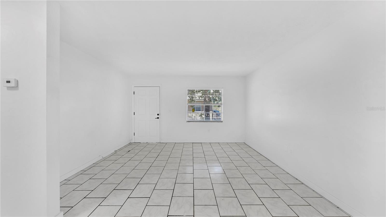 Image 10 of 10 For 1204 Seneca Avenue A