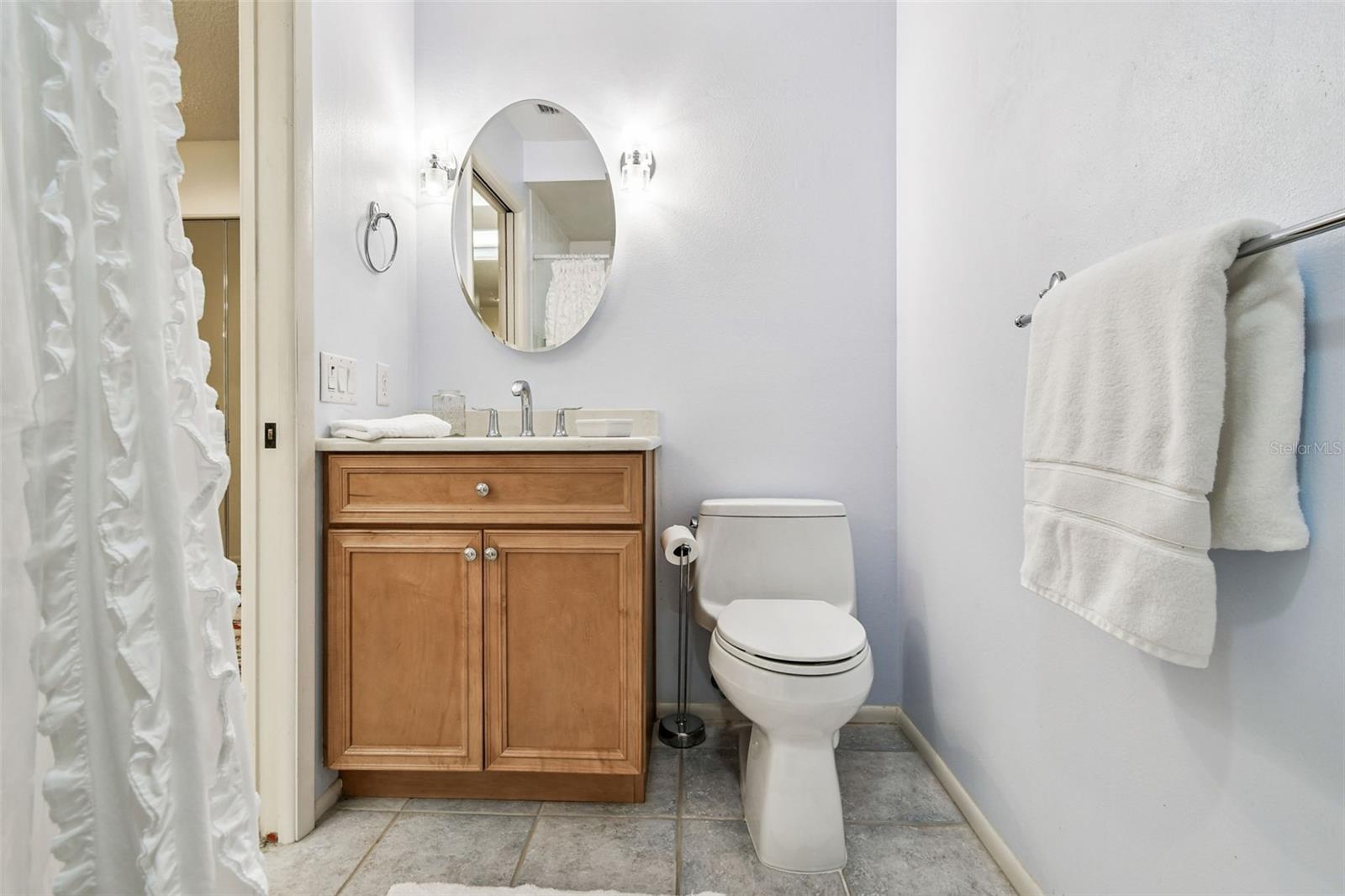 Image 18 of 49 For 5729 Garden Lakes Palm 98