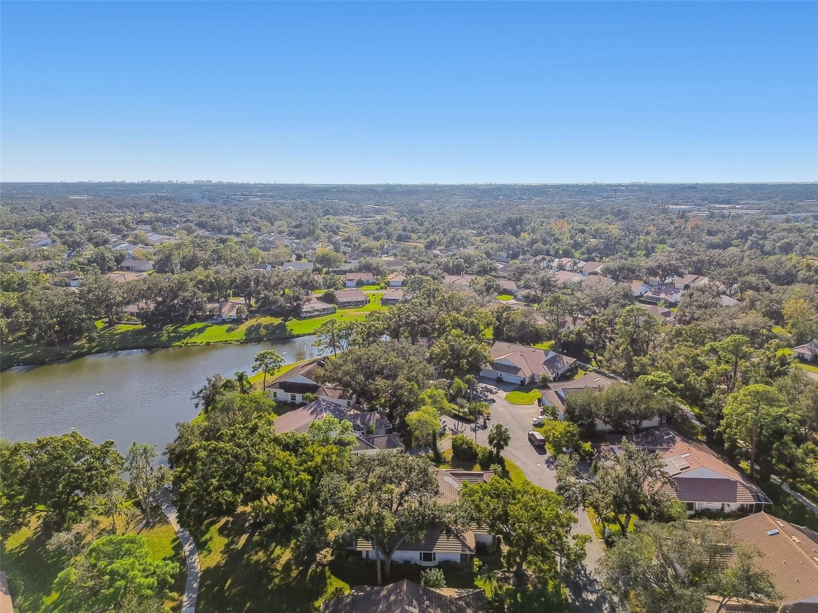 Image 37 of 49 For 5729 Garden Lakes Palm 98