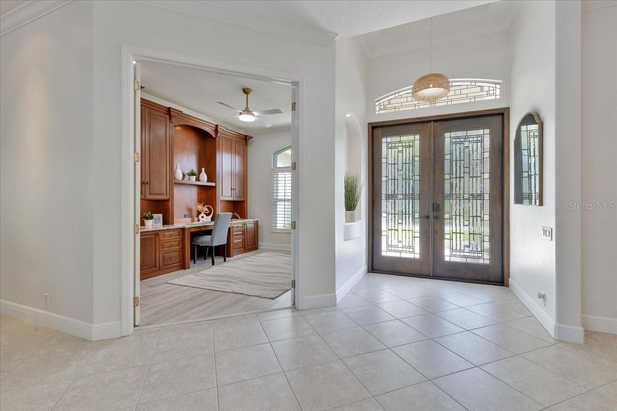 Image 16 of 97 For 9814 Emerald Links Drive