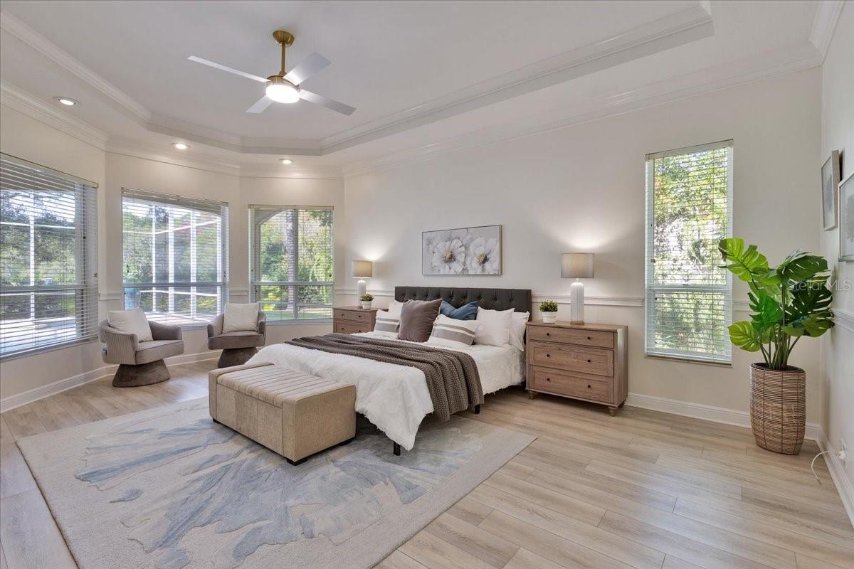 Image 19 of 97 For 9814 Emerald Links Drive