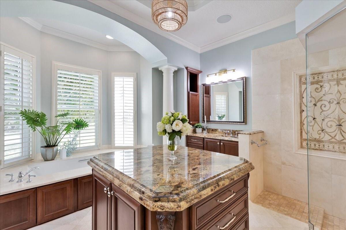 Image 26 of 97 For 9814 Emerald Links Drive