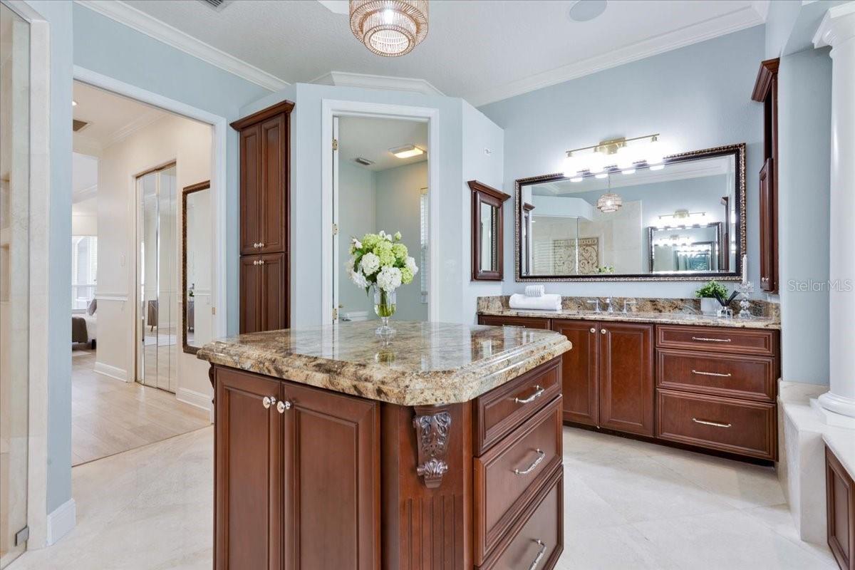 Image 30 of 97 For 9814 Emerald Links Drive