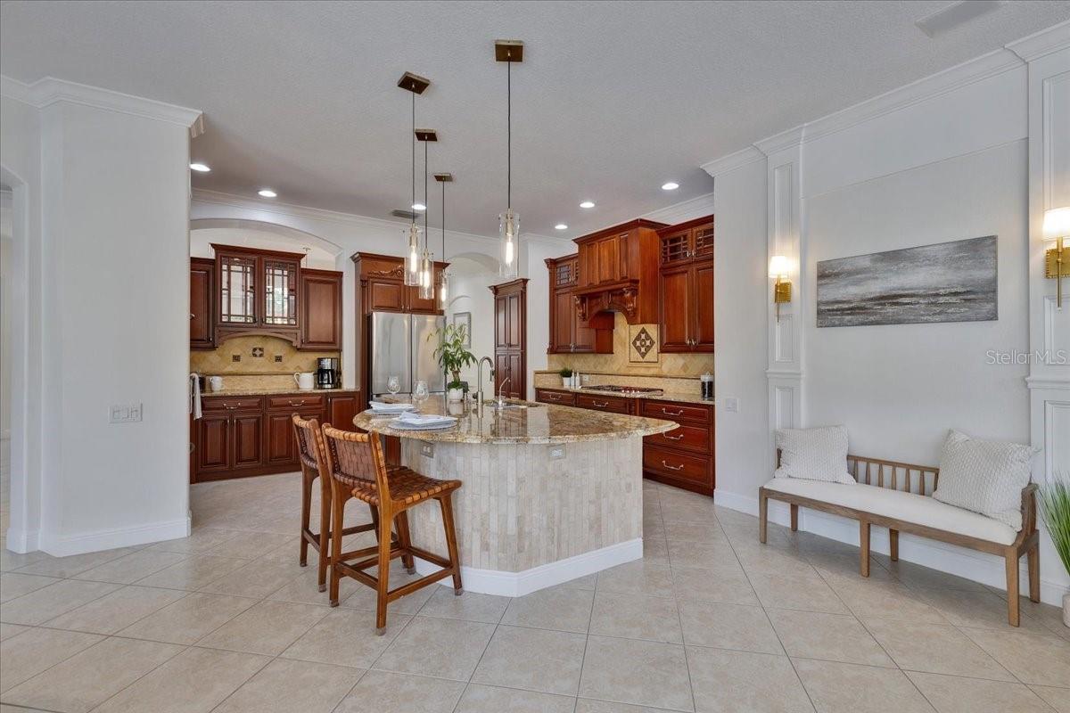 Image 42 of 97 For 9814 Emerald Links Drive