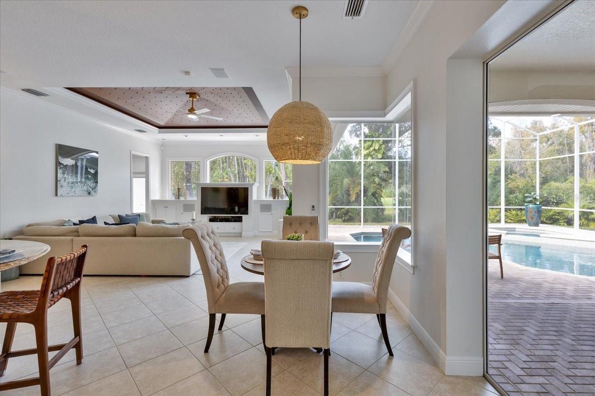 Image 44 of 97 For 9814 Emerald Links Drive