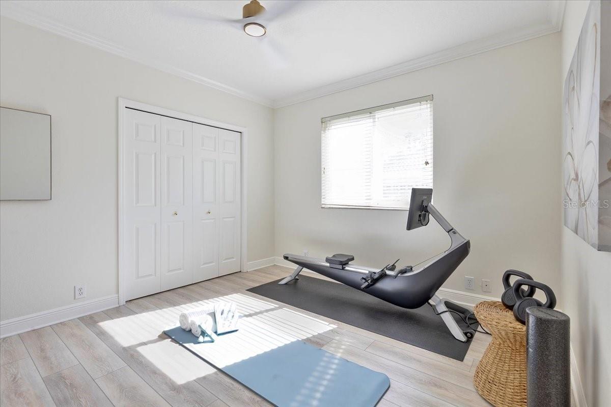 Image 47 of 97 For 9814 Emerald Links Drive