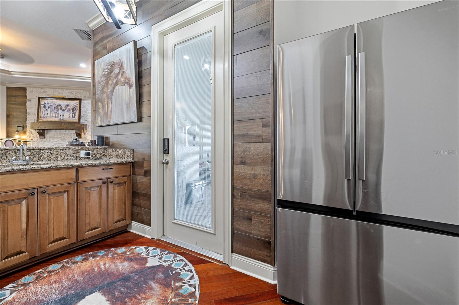 Image 14 of 52 For 2209 Lost River Trail