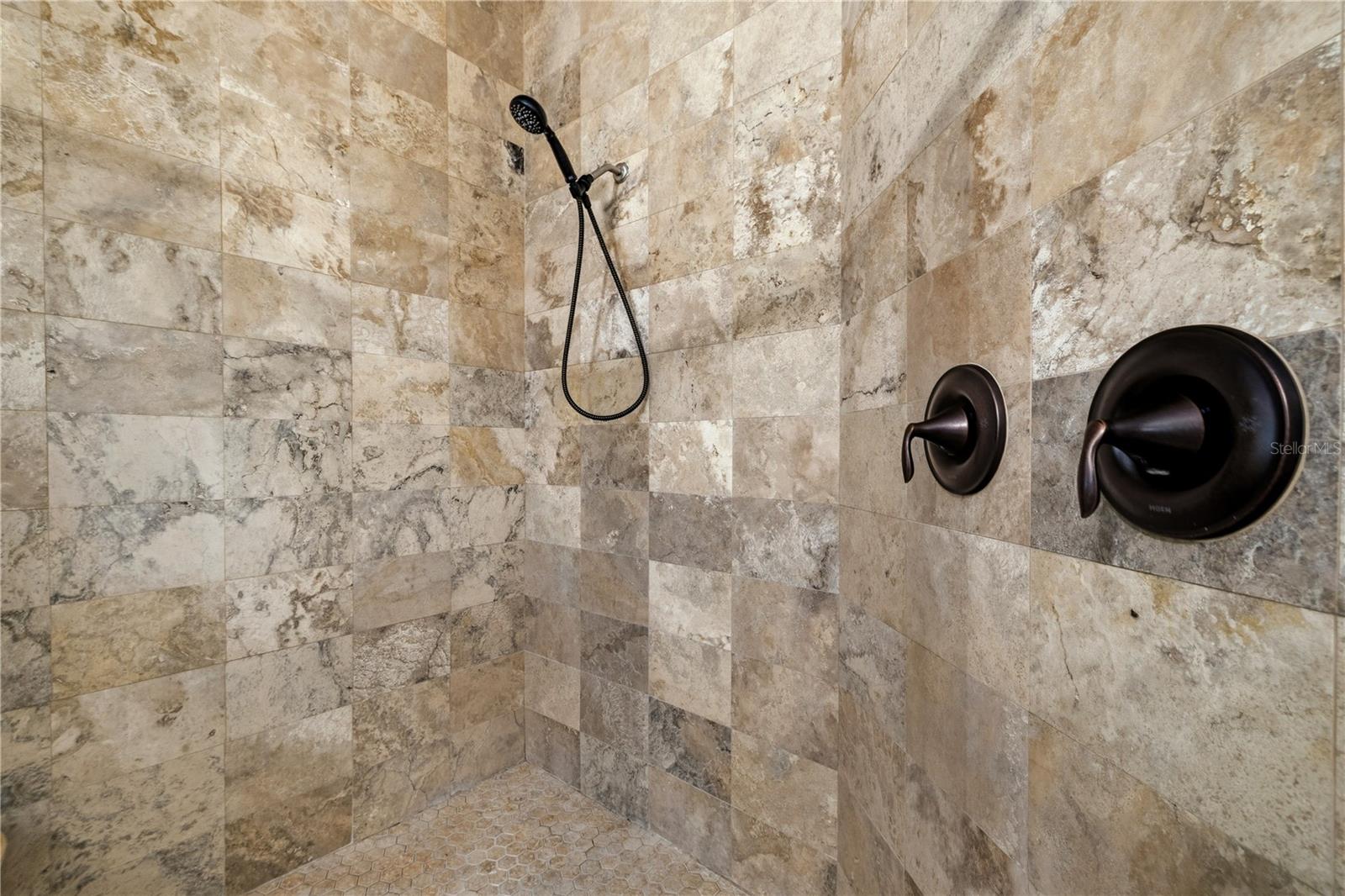 Image 28 of 52 For 2209 Lost River Trail