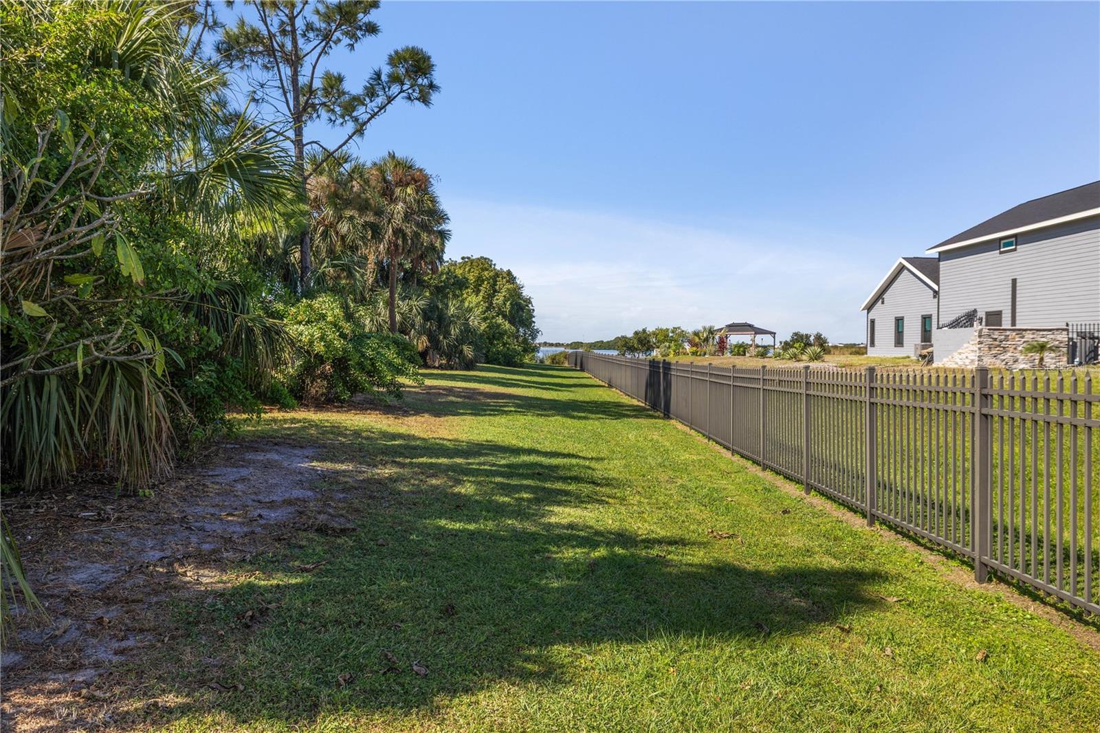 Image 49 of 52 For 2209 Lost River Trail