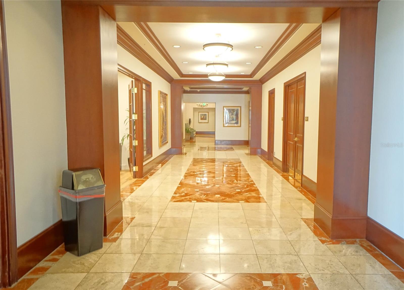 Image 28 of 39 For 345 Bayshore Boulevard 1810