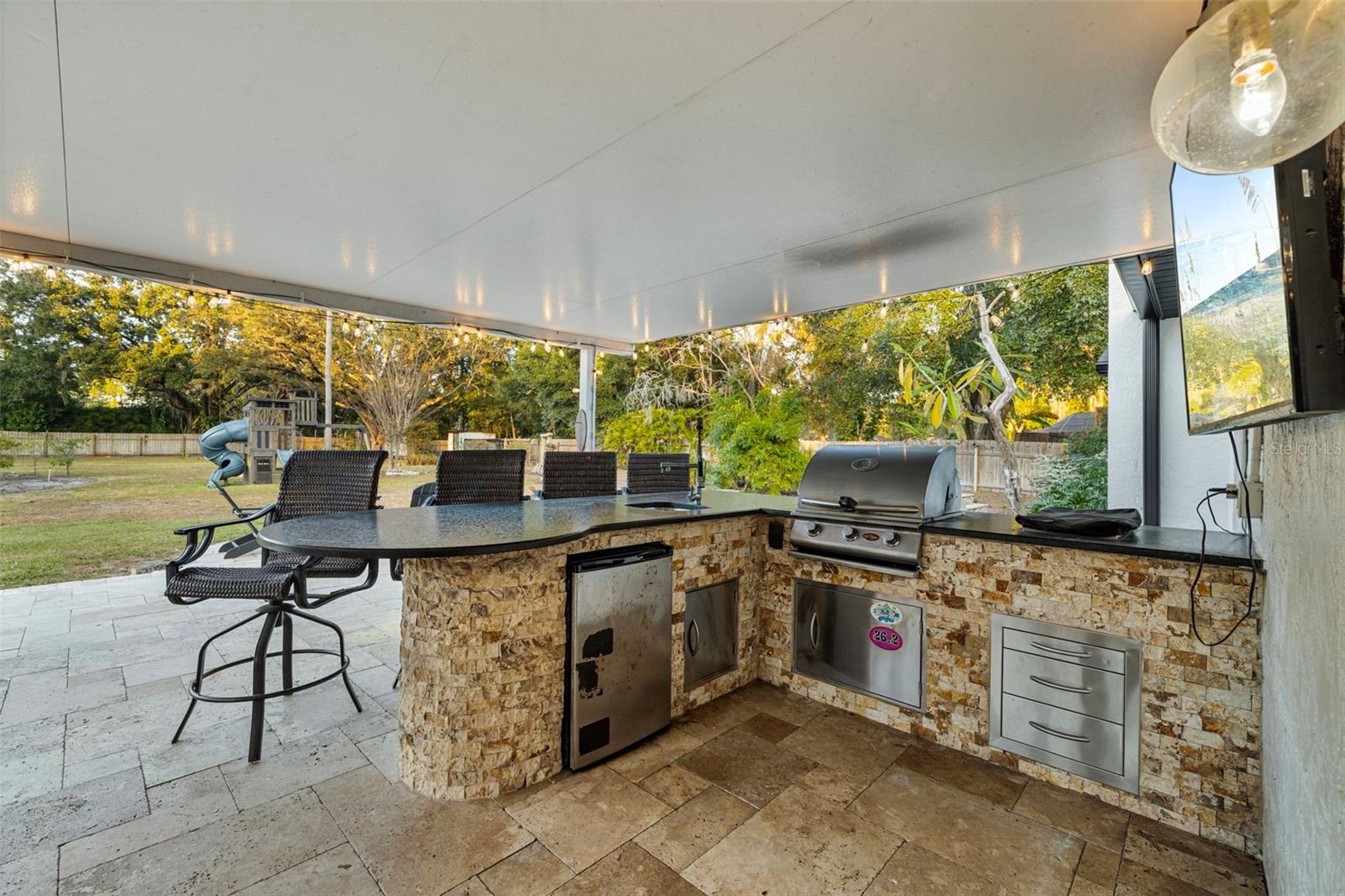 Image 41 of 72 For 7811 Pineview Drive