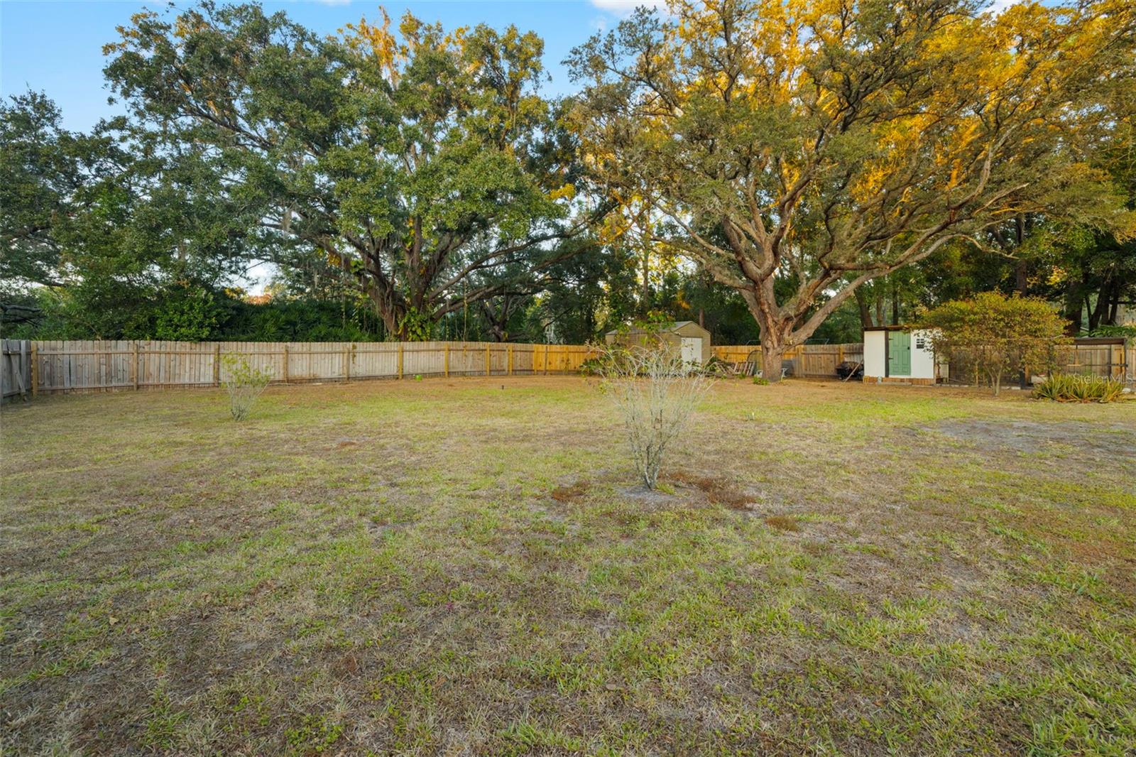 Image 48 of 72 For 7811 Pineview Drive