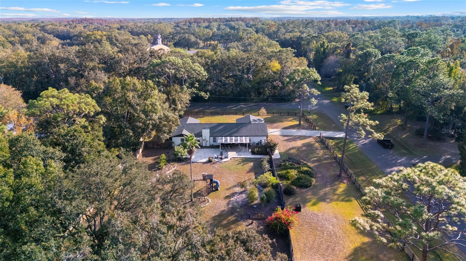 Image 62 of 72 For 7811 Pineview Drive