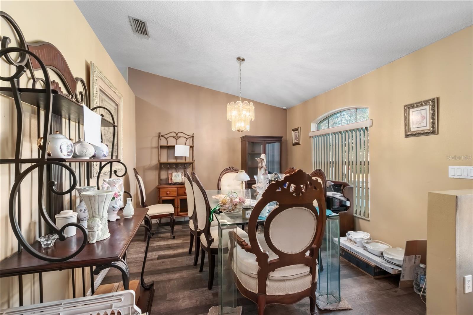 Image 10 of 46 For 49 Hemlock Trace